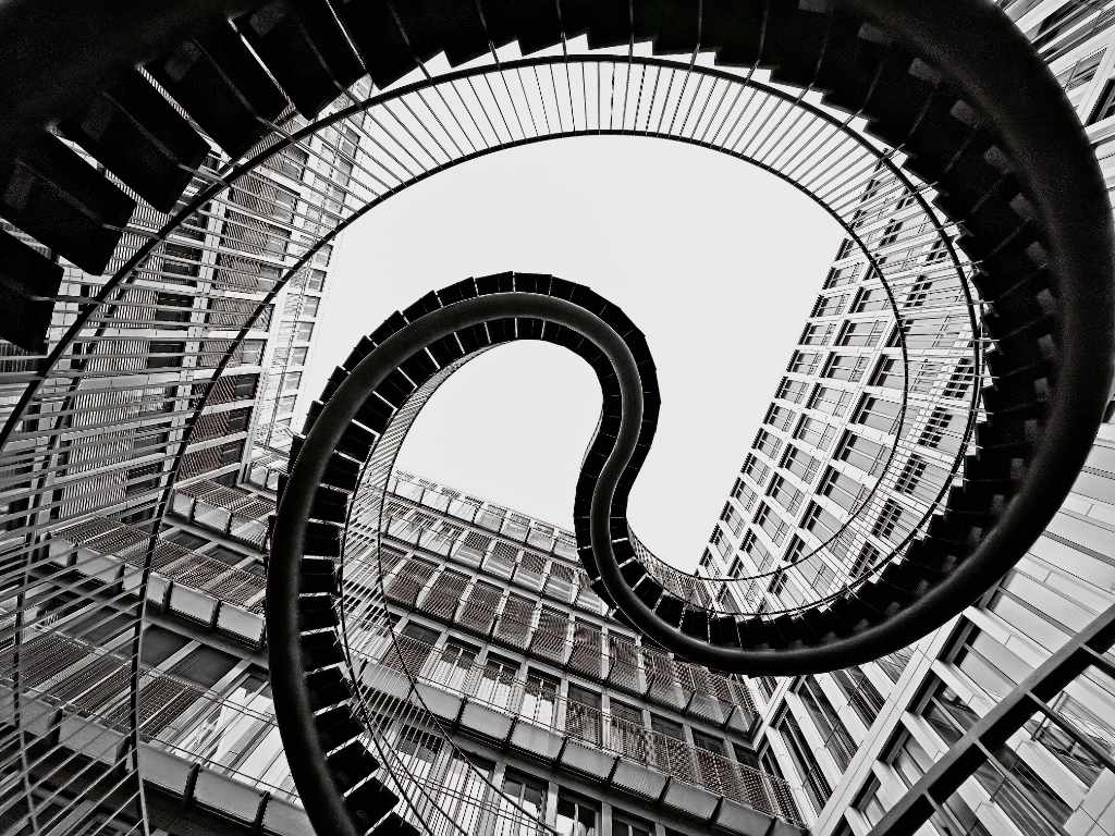 Endlostreppe &ndash; Fotografie von Reinhard Mohr, M&uuml;nchen, f&uuml;r bella martha im Januar 2026